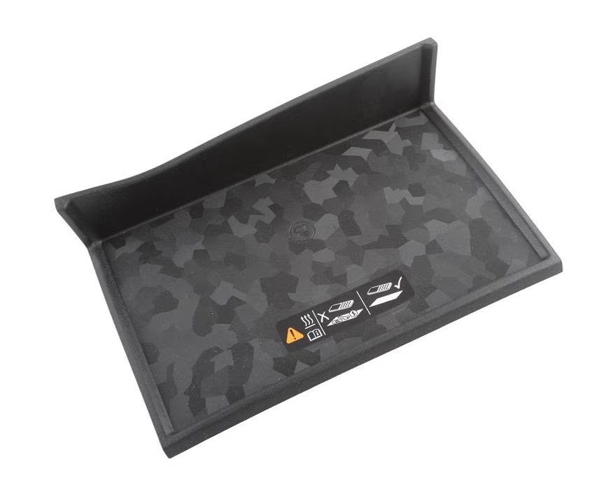 Liner, Front Console Charger 2023+ 85676984